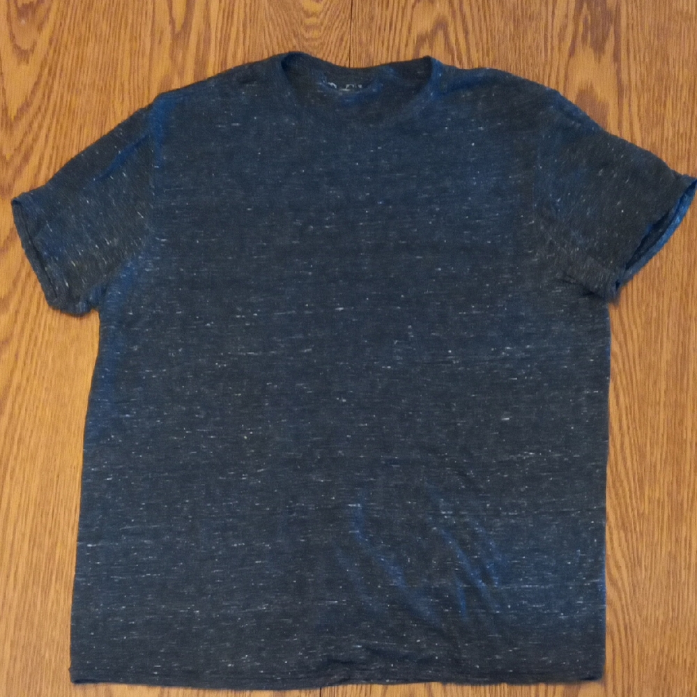Men's T-Shirt Size Medium Black/Gray/White